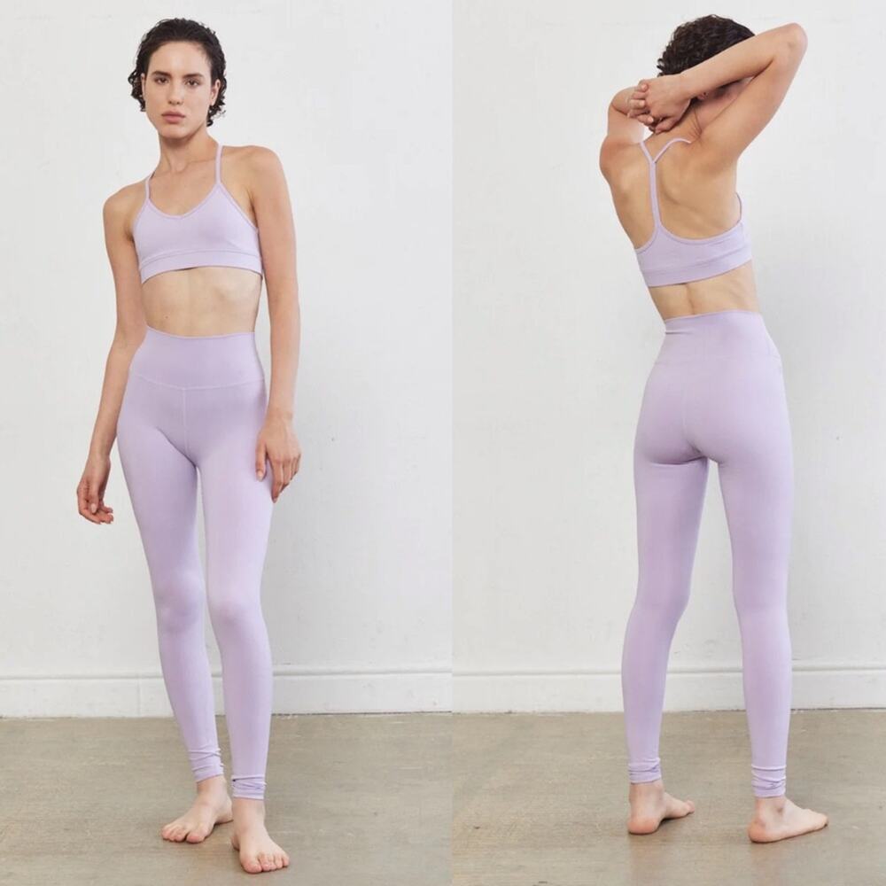 De Rococo De Leggings in Lavender